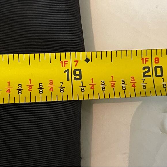 BUI By Barbara Bui Black Academia Minimalist Neutral Skirt NWOT Size M - Picture 11 of 12